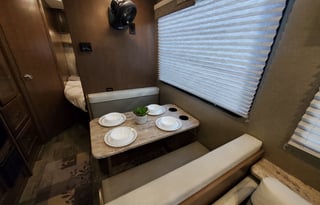 RV Trippin - "Waldo" - Winnebago Outlook 25J