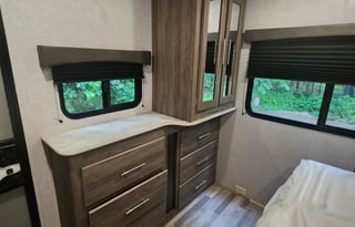 The Family Zinger - Pet friendly