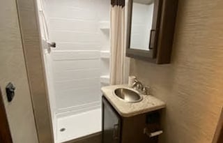 Dora - 2021 Freedom Elite