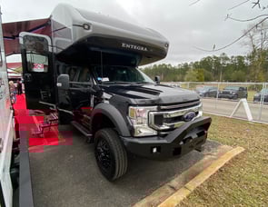 Entegra Coach Accolade XT 32U