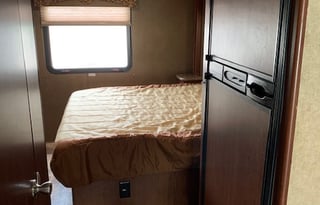 2017 Thor Motor Coach Freedom Elite 29FE