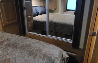 2015 Coachmen RV Leprechaun 317SA Ford 450
