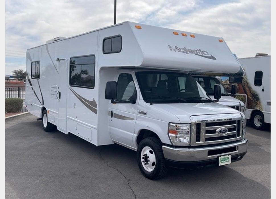 Class C Motor Home rentals in Oakley, CA