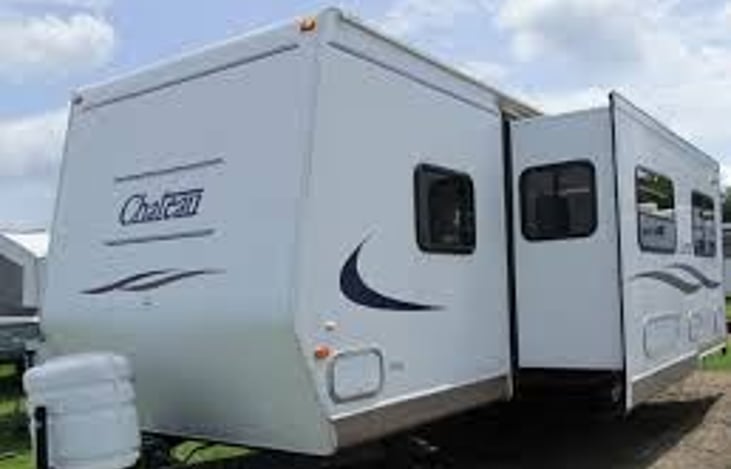 The slide out gives you ample room inside.