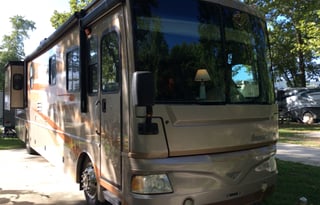 Beautiful Diesel Coach w/ Awesome Open Floor Plan w/ Perfect 5 Star Reviews Available for the Races!