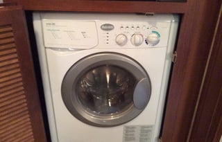 Beautiful Diesel Coach w/ Awesome Open Floor Plan w/ Perfect 5 Star Reviews Available for the Races!