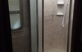 Beautiful Diesel Coach w/ Awesome Open Floor Plan w/ Perfect 5 Star Reviews Available for the Races!