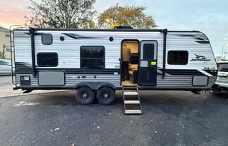 The RV Rental Factory -2022 Jayco Flight 264BHW TT