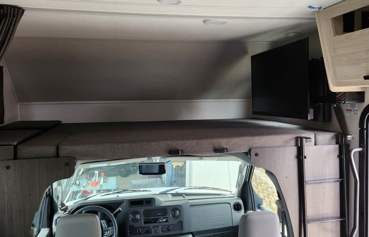 Above cab sleeper for 2