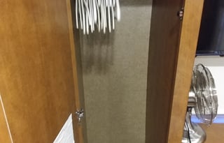 Luxury RV with new upgraded power captains chairs!