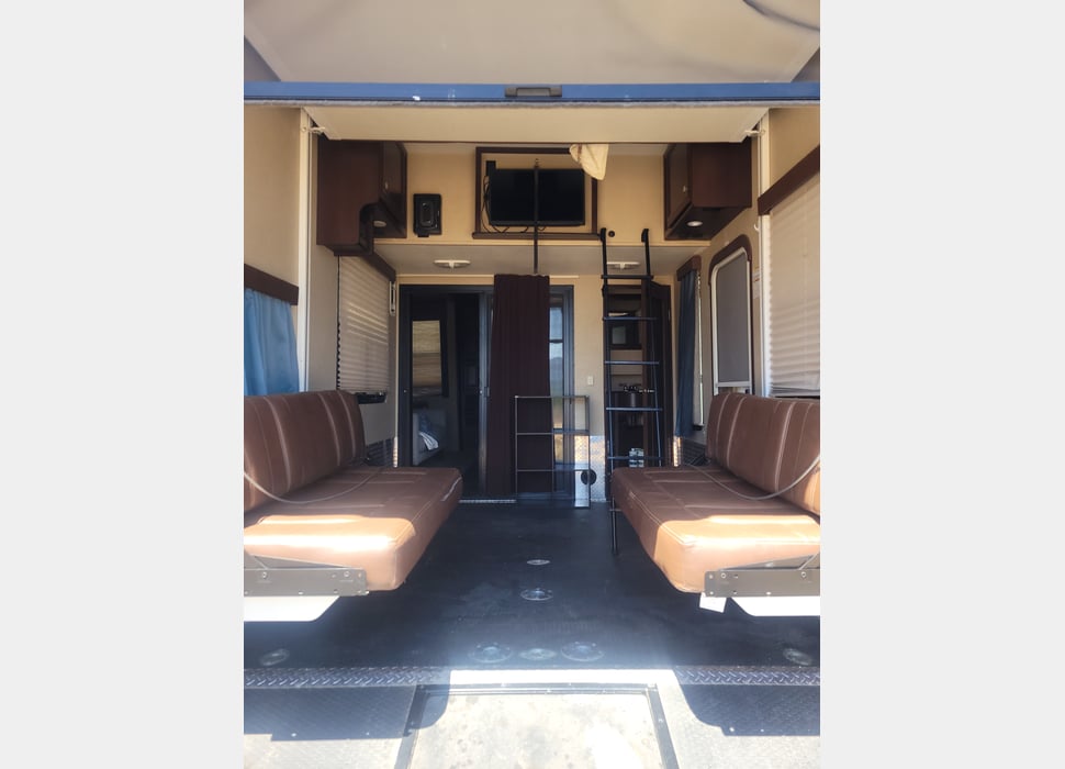 Fifth Wheel rentals in Flagstaff