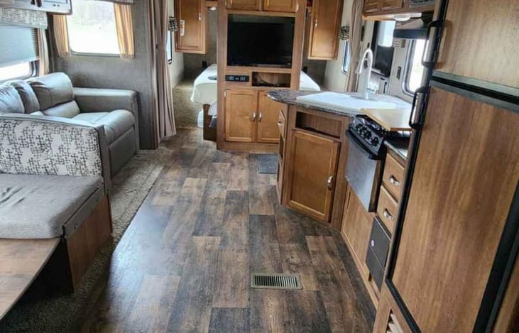 Under cabinet lighting, also in cabinet lighting