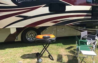"HAPPY 40" IS A 2017 MOTORHOME
