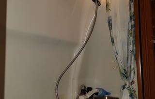 SUMMER SPECIAL PRICING --- Mercedes RV Elegance, Comfort & Fun All-In-One - Plus add on an Aston Martin or a 40' Yacht Rental