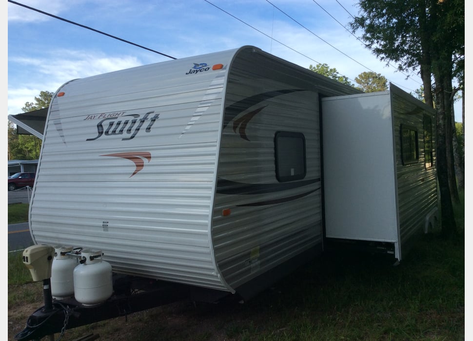 Travel Trailer rentals in Camden