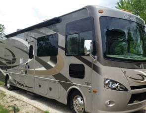 Thor Motor Coach Hurricane 34J