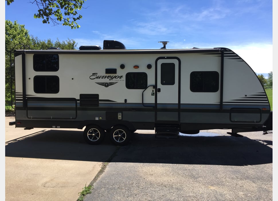 Travel Trailer rentals in Overland Park