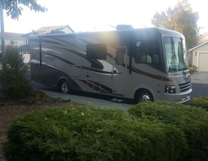 Coachmen RV Pursuit 30 FW