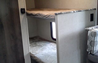 2017 K-Z Sportsmen Classic 181BH/Slide