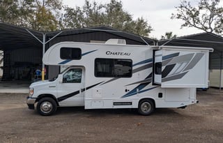 2025 Thor Chateau 22Z - Spacious Class C RV-GLG02