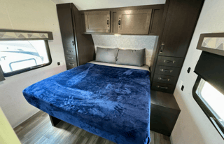 2020 Salem 32BHDS 5019