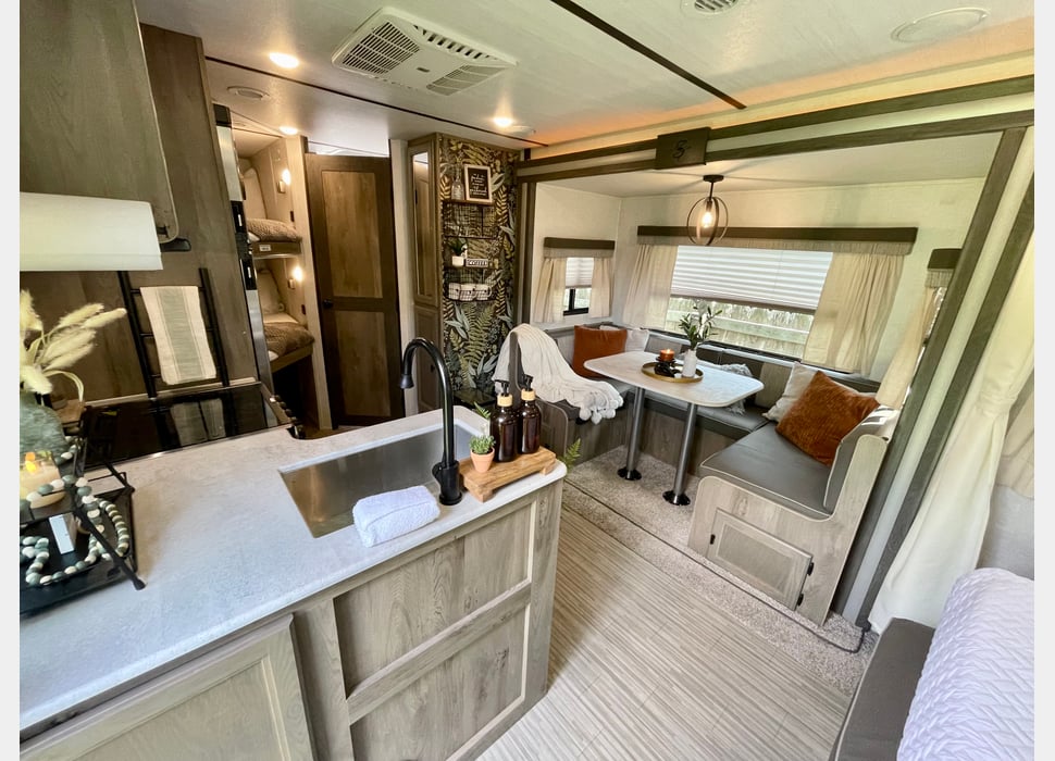 Travel Trailer rentals in Salado