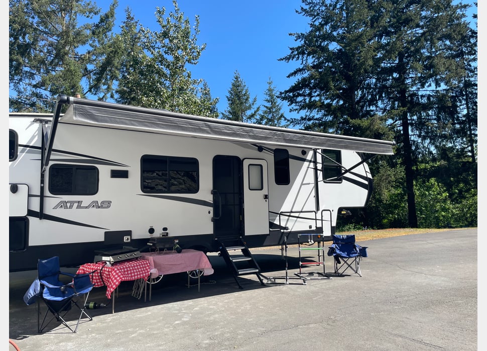 Fifth Wheel rentals in Albany
