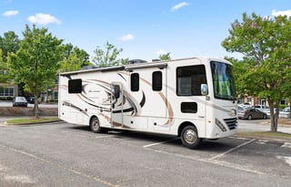 Thor (8 People, Class A// Local Delivery Only)