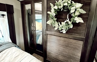 Phoenix Luxe Retreat – 2 Bedroom Family 5th Wheel