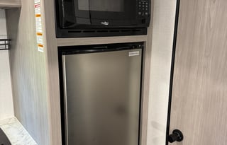 2024 Dutchmen RV Coleman 17B