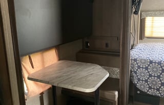 2018 Coachmen RV Freelander 31BH Ford 450