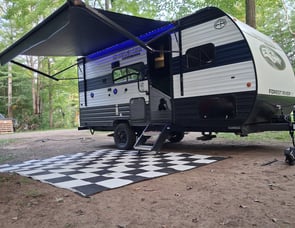 Forest River RV Cherokee Wolf Pup 16BHSW