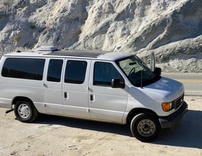 Ford Ford E 150 XL