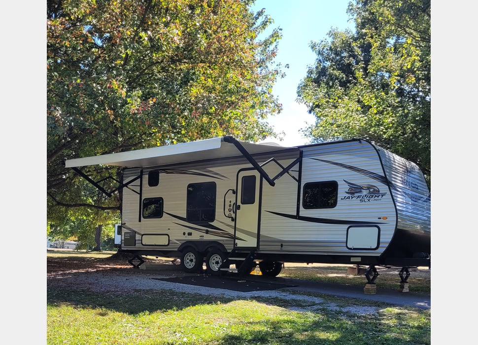 Travel Trailer rentals in Seymour