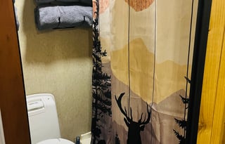 2015 Forest River Heat/AC & Extra Amenities