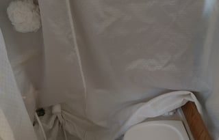 Huge Pop-up with EXTRAS (off-grid-ready)