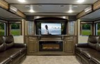 Amazing, Comfortable, Spacious GRAND DESIGN Solitude