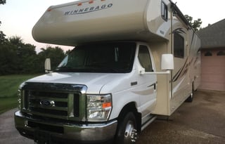 2016 Family Fun in Winnifred the Minnie Winnie!!!!