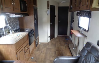 2017 Forest River 211SSXL Travel Trailer / Toyhauler