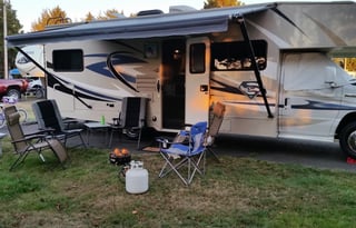 We love traveling in this RV.. and you will too!