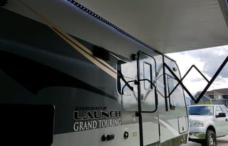 2017 Launch Grand Touring 299BHS