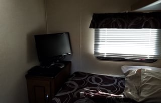 2017 Forest River 211SSXL Travel Trailer / Toyhauler