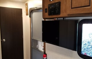 2017 Forest River 211SSXL Travel Trailer / Toyhauler