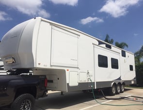Forest River RV XLR 37X12SA