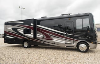 Holiday Rambler Vacationer "Holly" [MI] w/ MBA ins