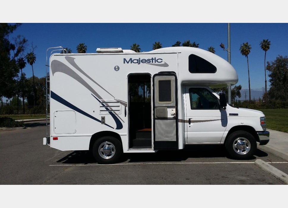 Class C Motor Home rentals in Dawsonville
