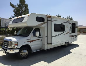 Coachmen RV Freelander 26QB Ford 450