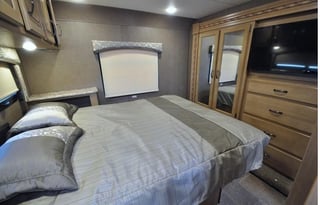 2018 Thor Chateau 31E Bunkhouse