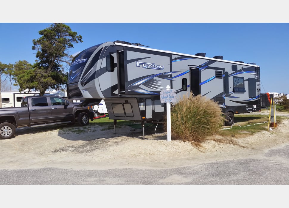 Fifth Wheel rentals in Hawley