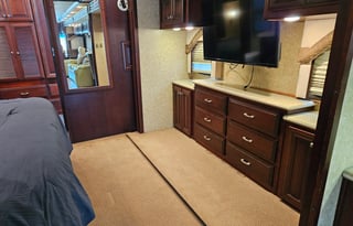 2009 Spartan Fleetwood HAL1298